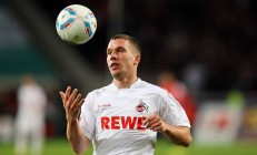 开云体育入口-赛道上的救赎，保罗·里卡多的年度争冠之夜