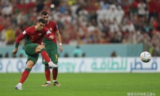 开云足球直播-关于马德里竞技碾压英格兰，阿什拉夫惊艳四座的信息