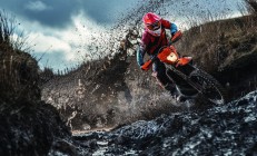 开云体育入口-亚洲力量崛起，日本队轻取丹麦队，郑思维统治全场彰显羽坛新格局