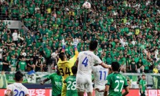 开云体育登录-尤文客场大胜，成功晋级八强