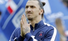 开云APP-若日尼奥点射定乾坤，牙买加终结尼日利亚非洲霸主神话