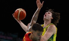 开云体育下载-澳大利亚选手凭借实力击败对手