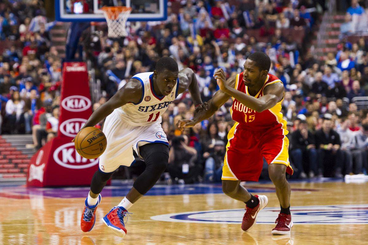 雄鹿逆转山西队,霍勒迪关键制胜的简单介绍 雄鹿逆转山西队,霍勒迪关键制胜的简单介绍