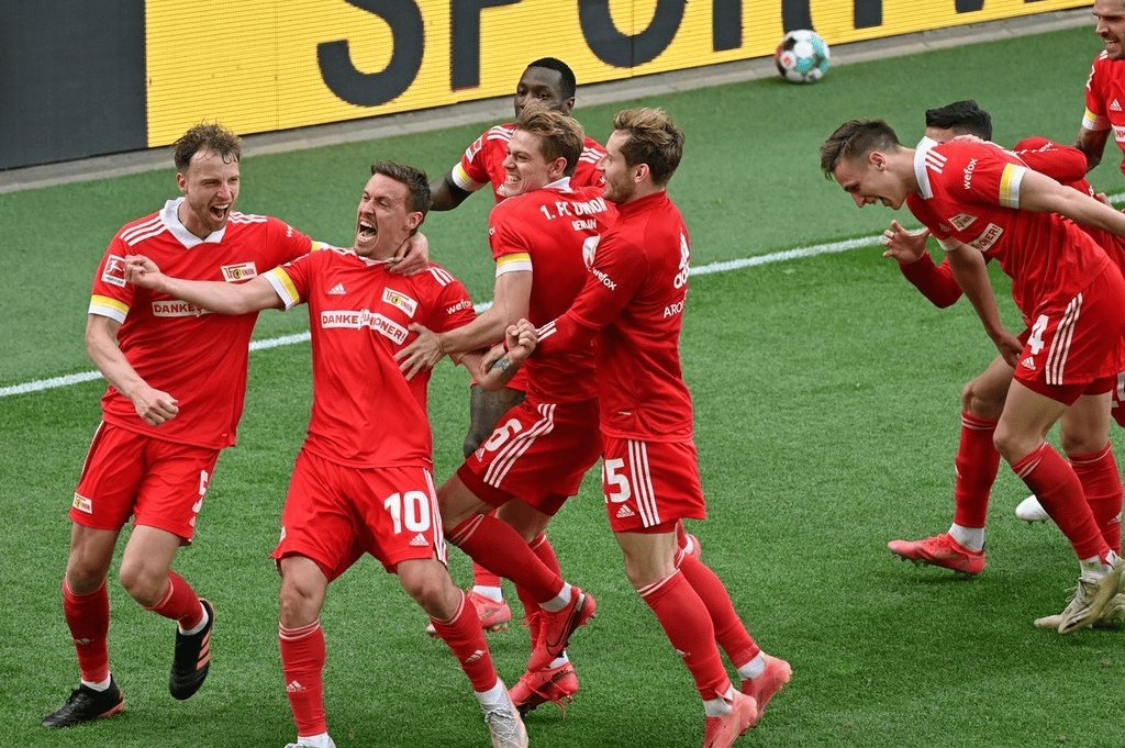 包含门兴格拉德巴赫防线失守，连续失球的词条