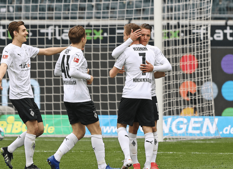 包含门兴格拉德巴赫防线失守，连续失球的词条