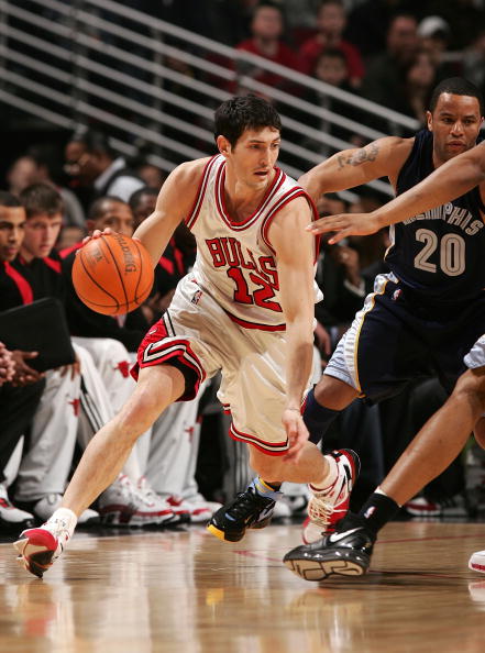 灰熊客场击败公牛，取得关键胜利！