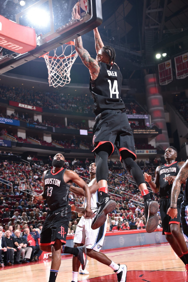 马德里竞技完胜勒沃库森，佩德里打破历史纪录