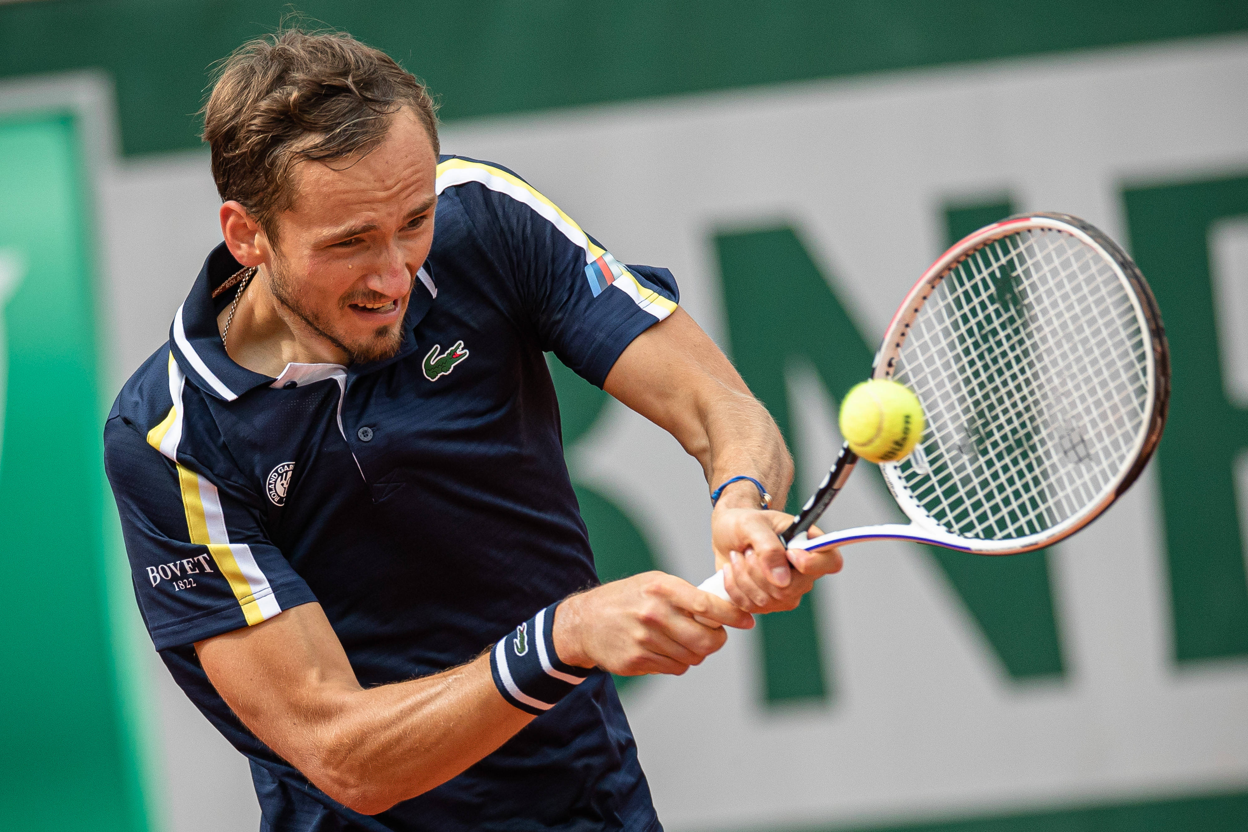 关于意大利网球队横扫德国网球队，梅德韦杰夫爆发神勇的信息