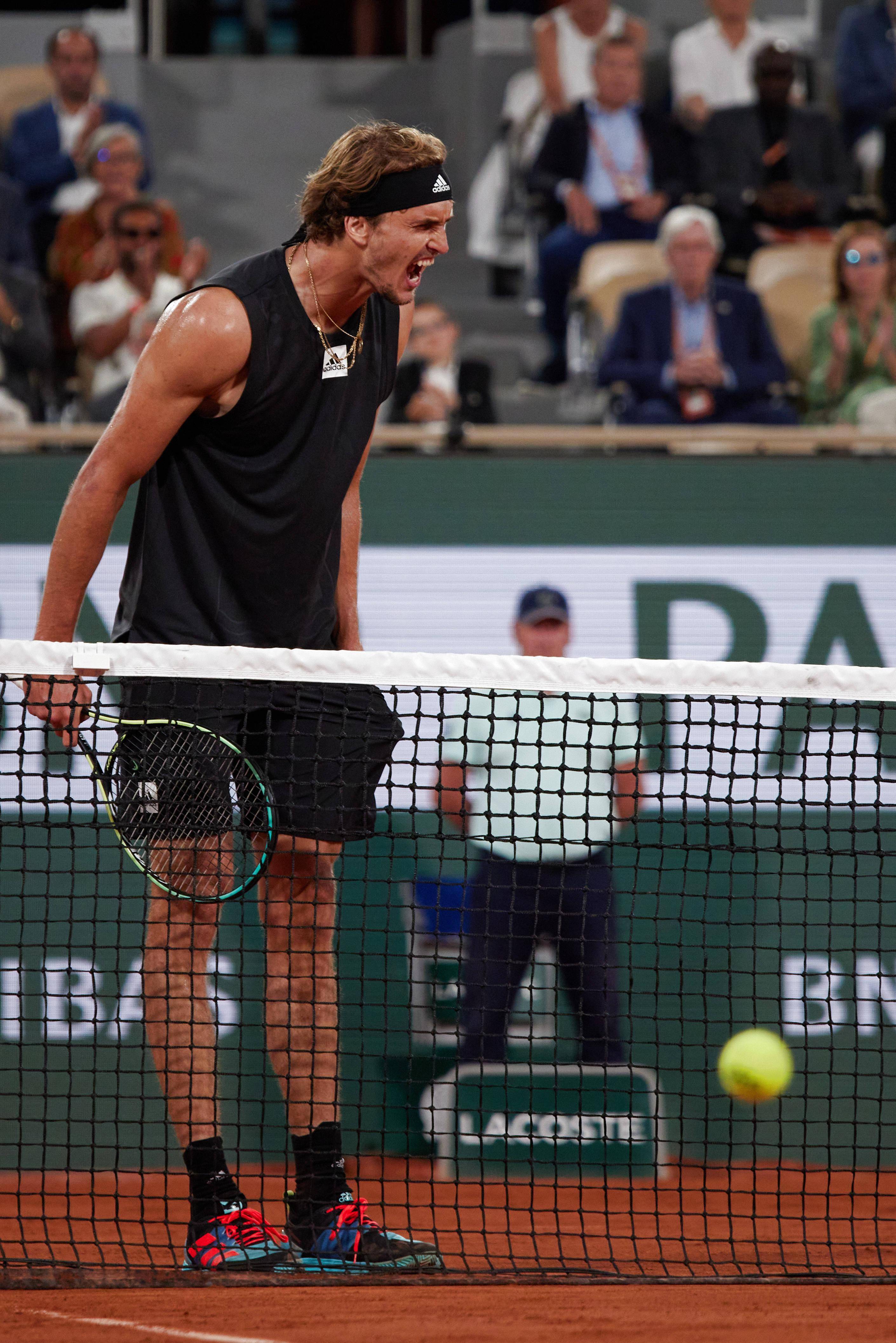 法网绝杀拉沃尔杯，兹维列夫刷新纪录的简单介绍